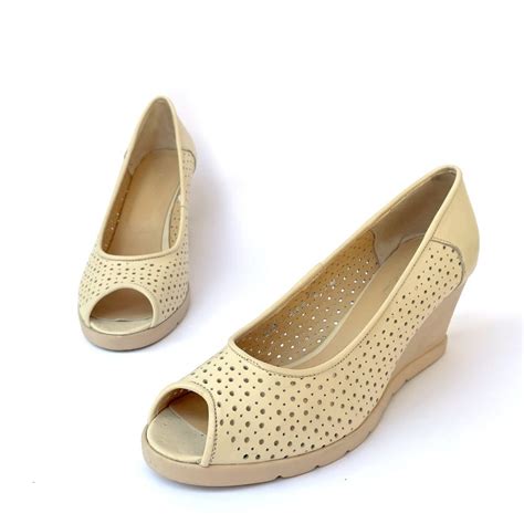 pantofi dr calm